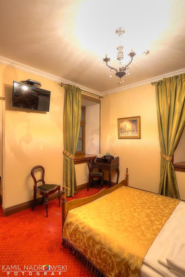 Dwor Slupia Hotel Zarzecze  Szoba fotó