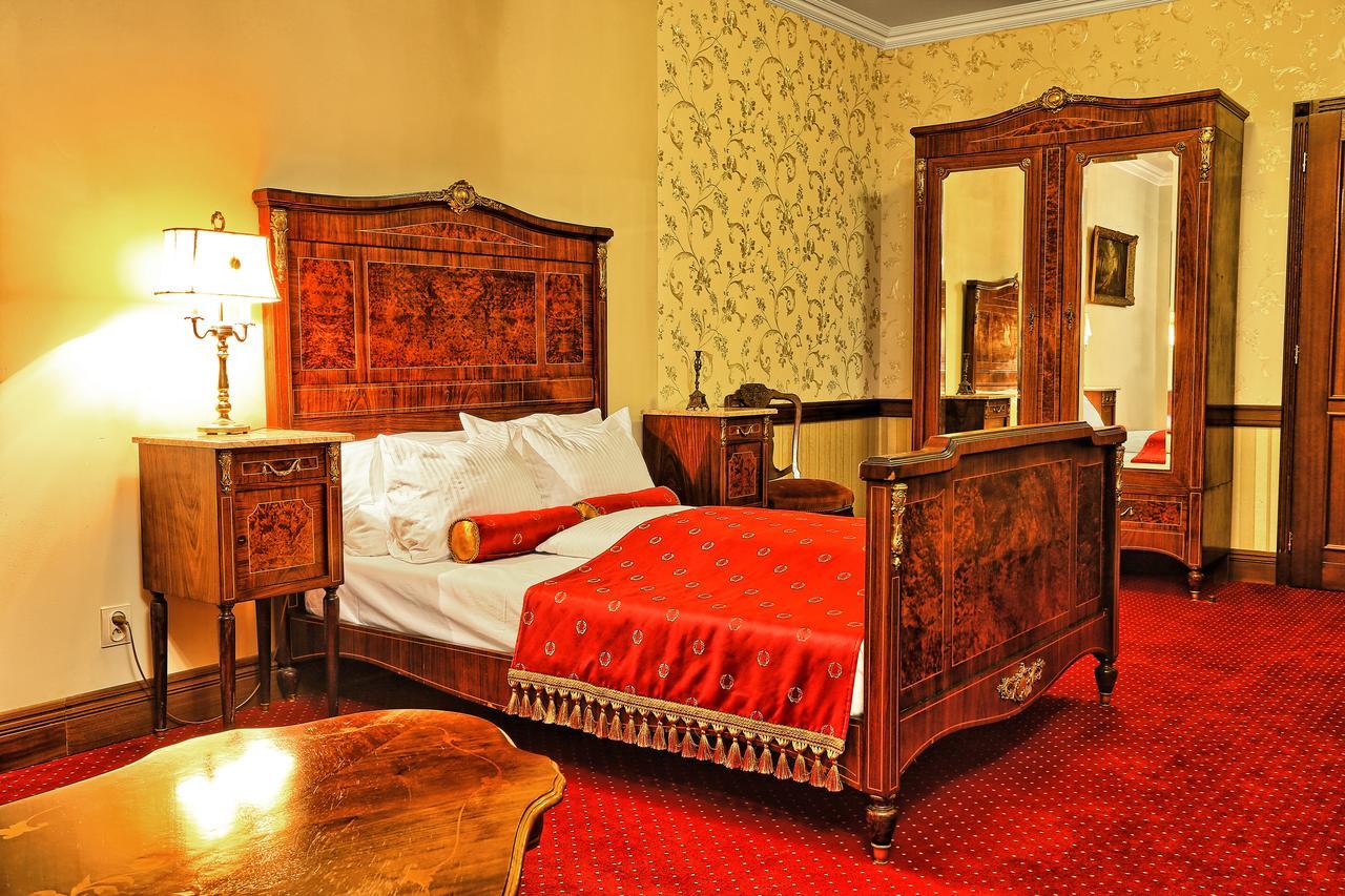 Dwor Slupia Hotel Zarzecze  Szoba fotó