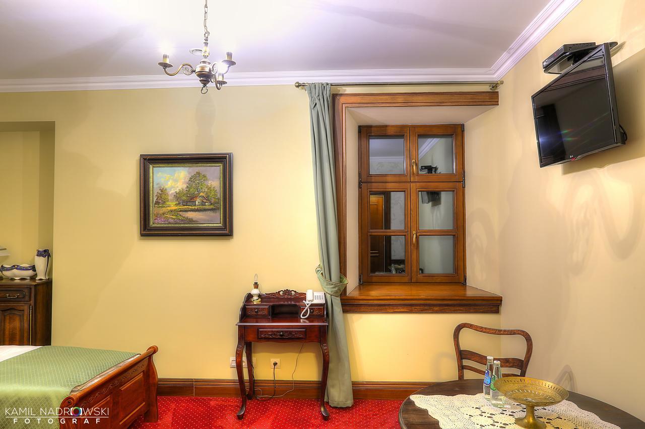 Dwor Slupia Hotel Zarzecze  Kültér fotó