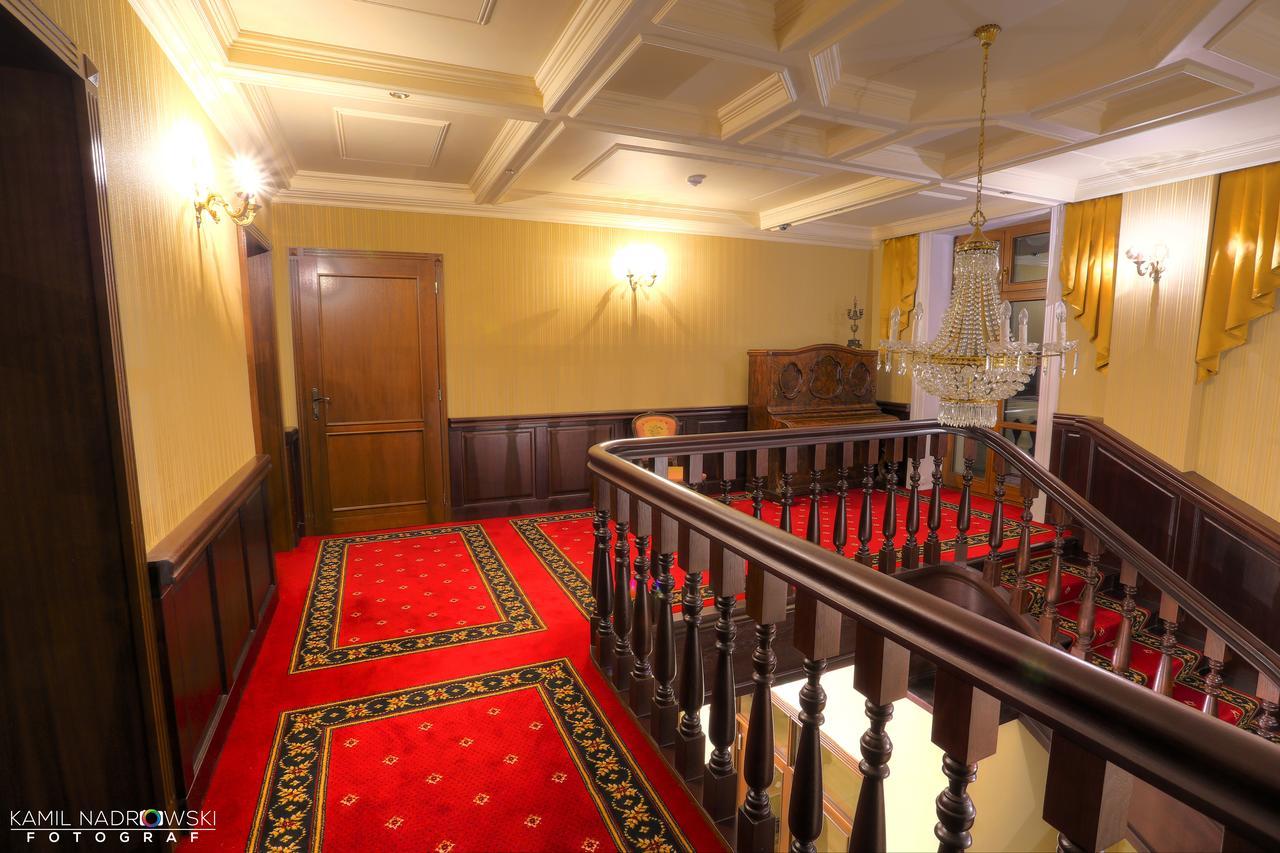 Dwor Slupia Hotel Zarzecze  Kültér fotó