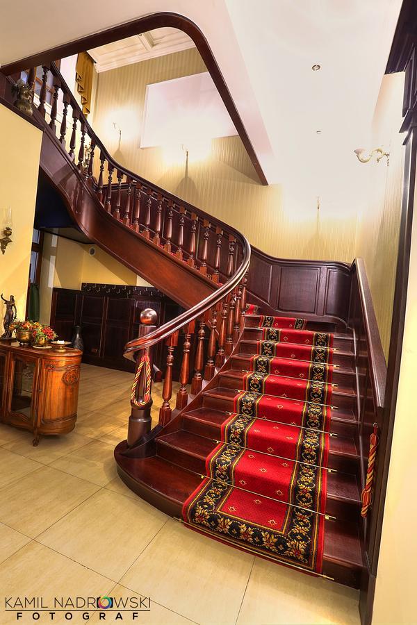 Dwor Slupia Hotel Zarzecze  Kültér fotó